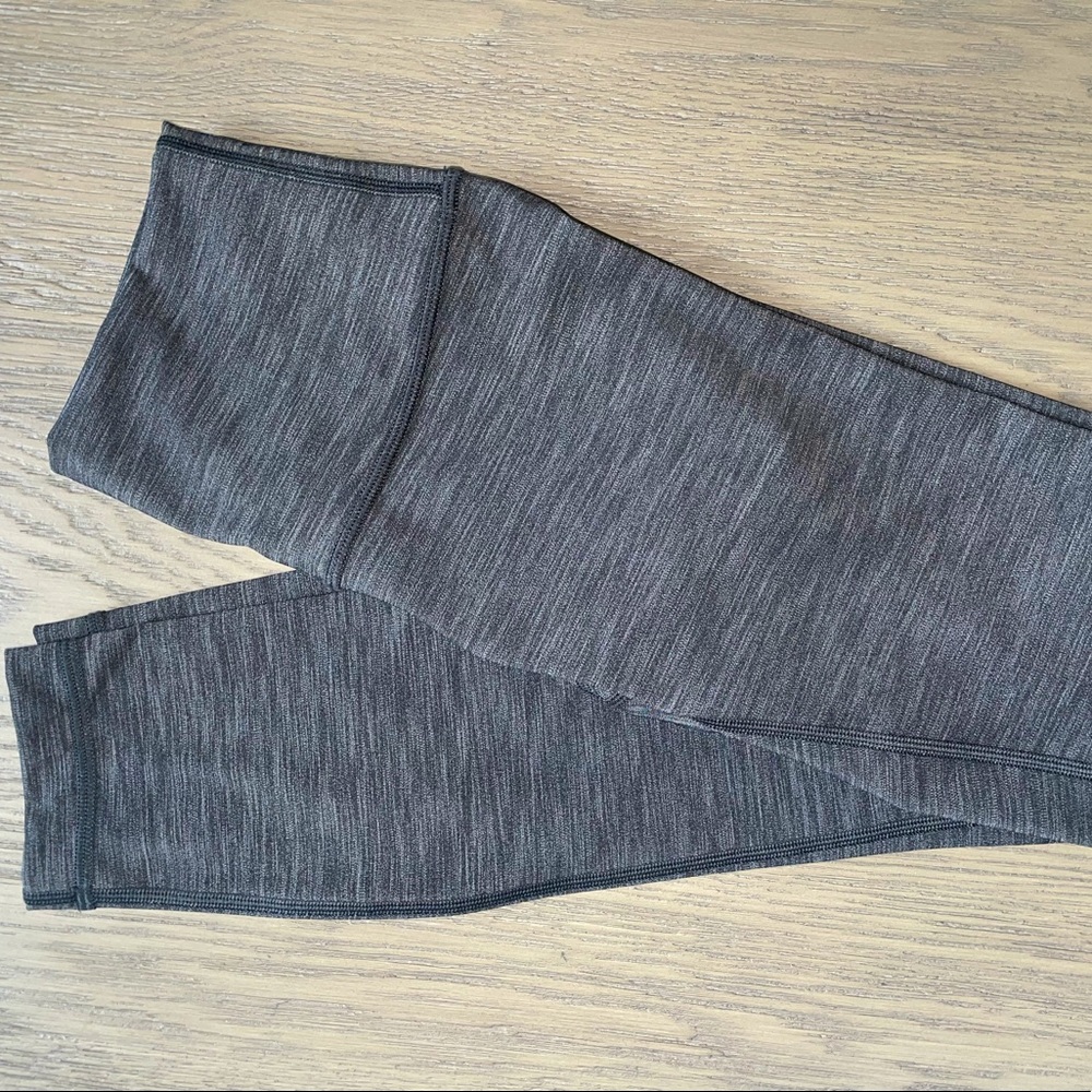 🖤🤍 LULULEMON wunder under leggings •